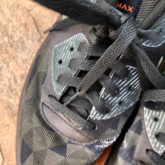 NIKE Air Max size 11.5 - Picture 2 of 7